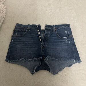 Levi’s women’s 501 Jean shorts.